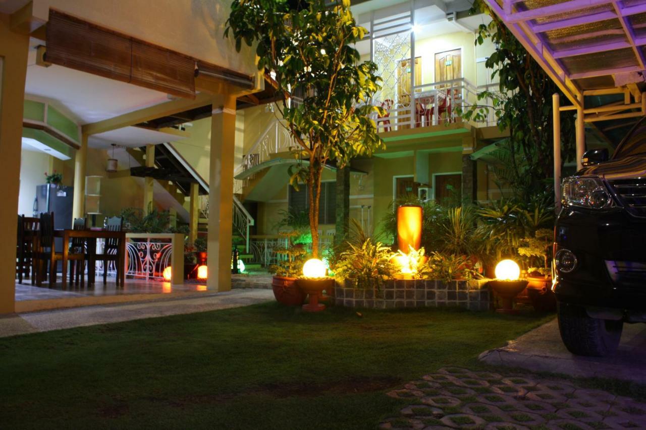 Oslob Malonzo Pension House Exterior foto